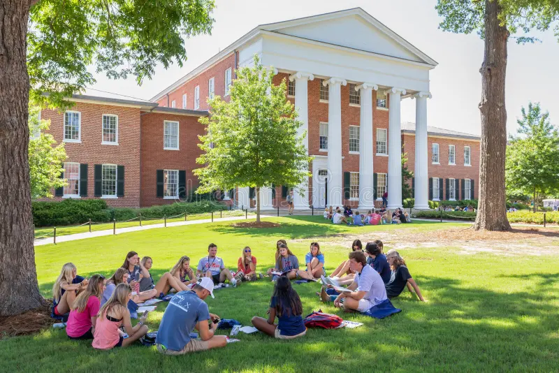 OLE MISS SCHOLARSHIPS